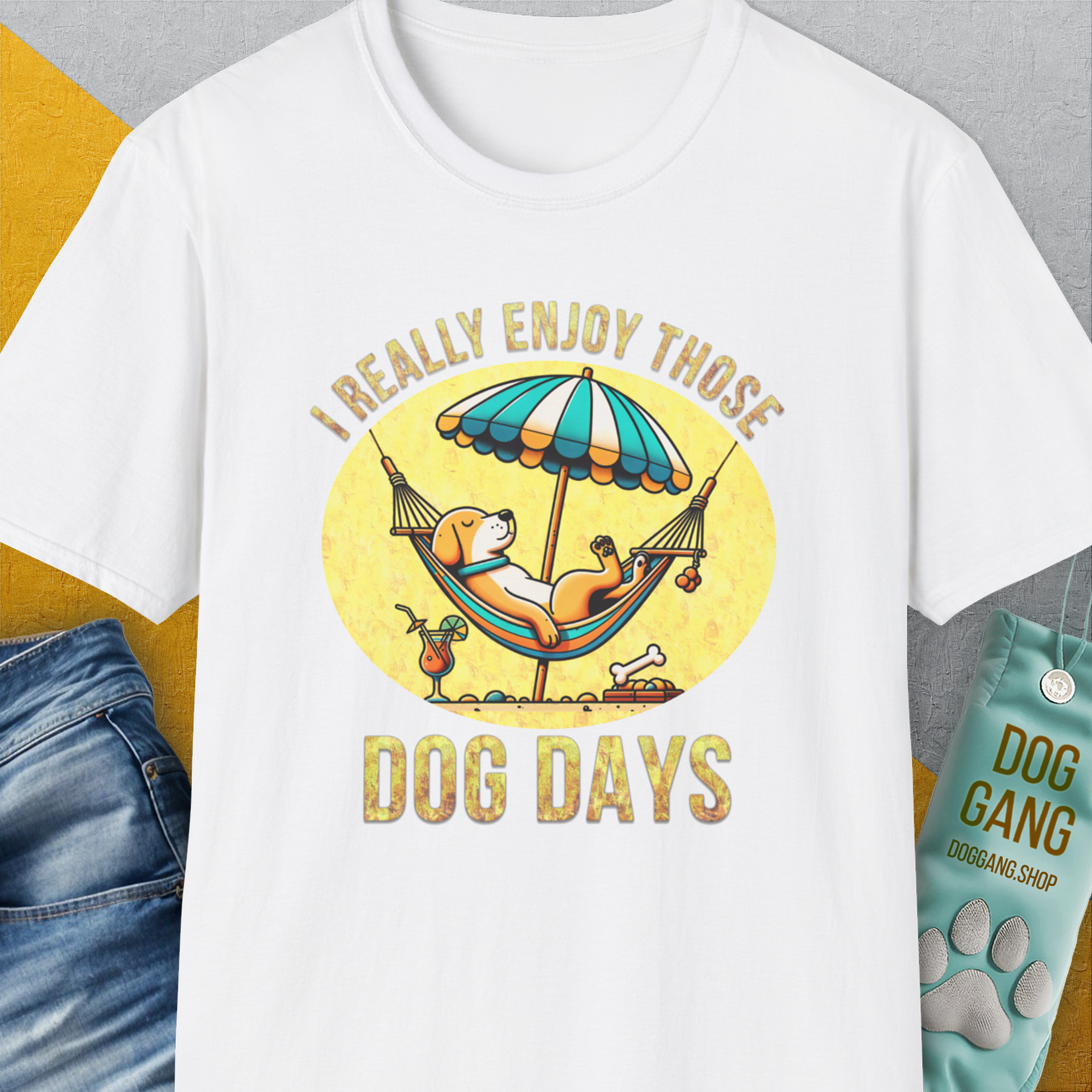 I Really Enjoy Those Dog Days, Unisex T-Shirt-funny and stylish. A perfect gift for dog lovers. Shirtdesign by Dog Gang
